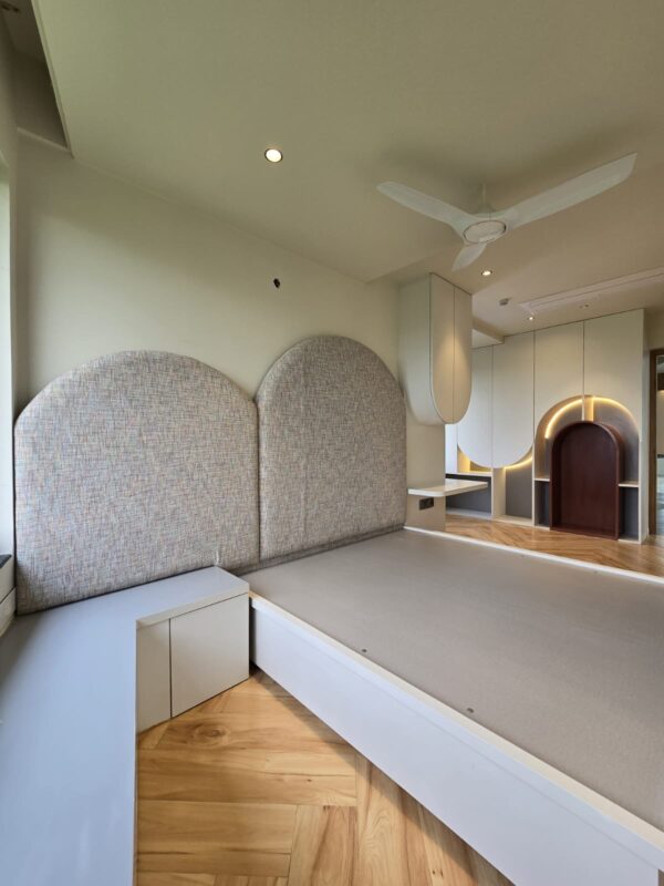 Beds & Headbords - Image 3