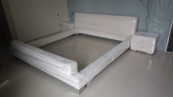 Beds & Headbords - Image 8