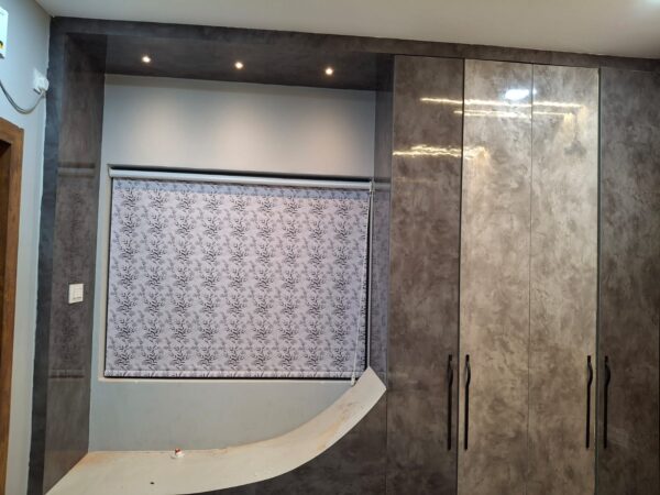 Roller Blinds - Image 4