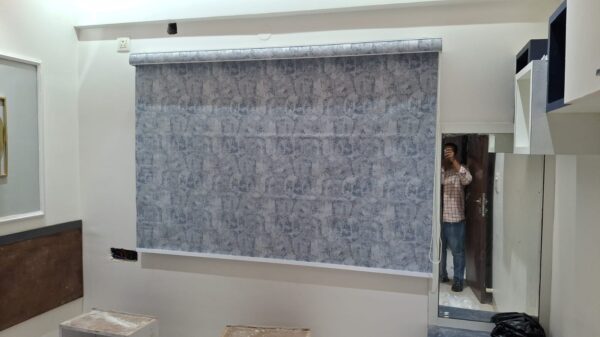 Roller Blinds - Image 9