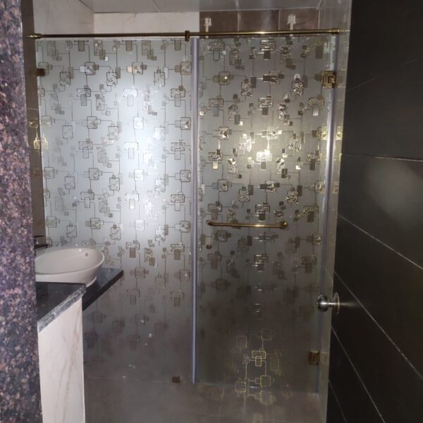 Glass & shower Cubicles all types - Image 2