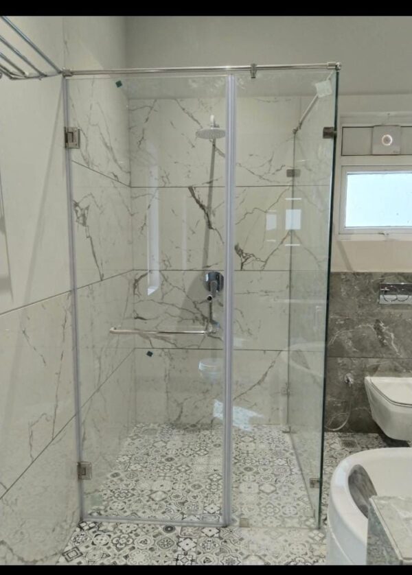 Glass & shower Cubicles all types - Image 5